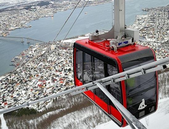 Walo Tromsdalen - Close To Cable Car And Arctic Cathedral, 10 Min By Bus To Centre, Free Parking Тромсё